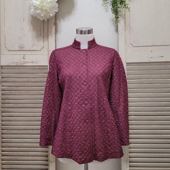 Eileen Fisher Jackets & Blazers - Eileen Fisher 100% tussah silk magnetic snap button jacket, burgundy size PP